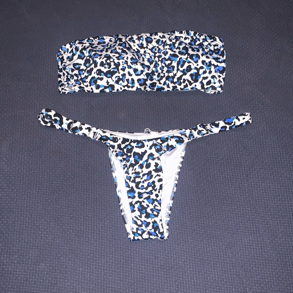 Brand new without tags VS animal print bikini set